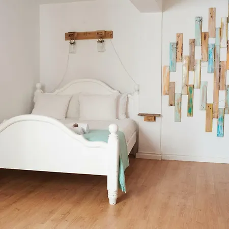 Cool Suites & Pool Кашкайш